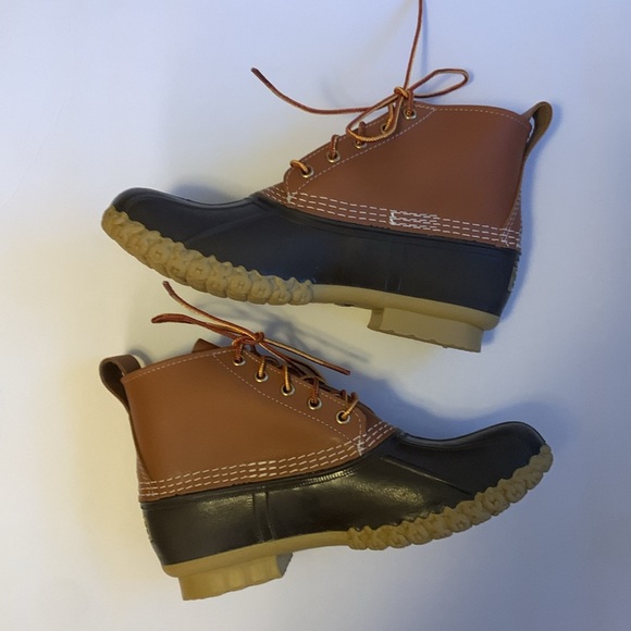NWOB L.L. BEAN, 6” Bean Boots - Picture 4 of 9
